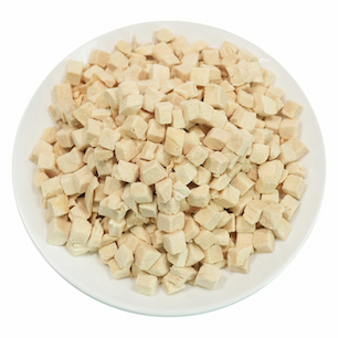 Cubos de Peito de Frango Liofilizado